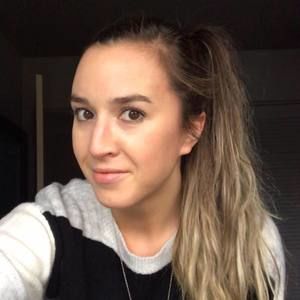 Meet your Posher, Alexandra